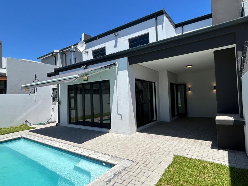 4 Bedroom Property for Sale in Sandown Western Cape